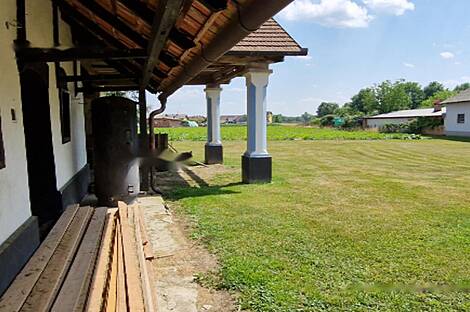 Дом, Великие Поляны: 12