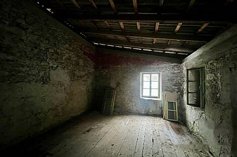 Дом, расположенный в Толмине, Српеница: 9