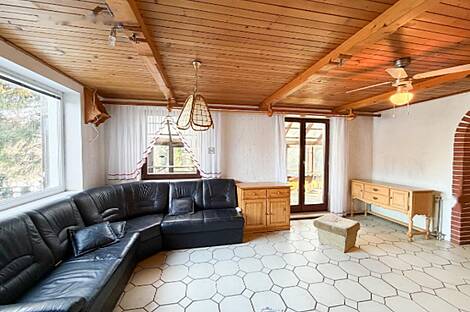 Дом, Явор, Любляна Добрунье: 12