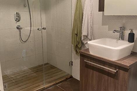 Дом в районе Бежиград Чрнуче: 12