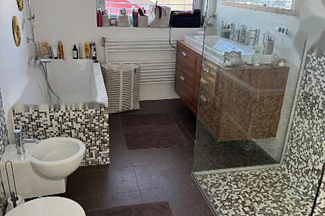 Дом, Л. Центр, улица Изанская: 13