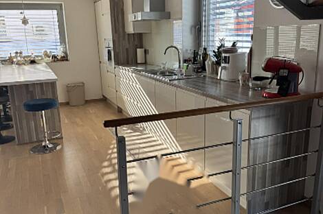 Дом, Л. Центр, улица Изанская: 25