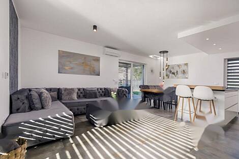 Дом, Прадэ, рядом со Школой.: 2