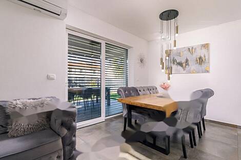 Дом, Прадэ, рядом со Школой.: 6