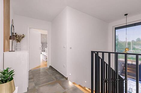 Дом, Прадэ, рядом со Школой.: 12