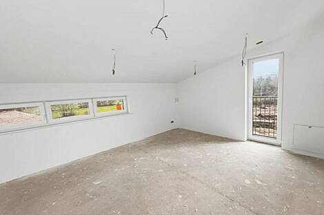 Новый Брод трёхэтажный дом: 16