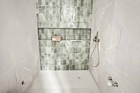 Новый Брод трёхэтажный дом: 17