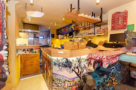 Центр коммерческих помещений: 3