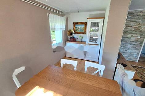 Жилище в центральной части Шишек: 13