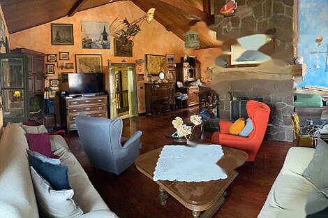 Дом с двумя этажами на улице Гарибальди: 1