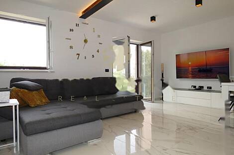 Дом, Бризовица близ Градина: 22