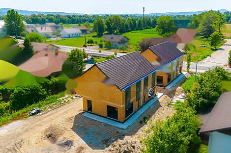 Дом в районе Ново Рудник, состоящий из двух этажей.: 25