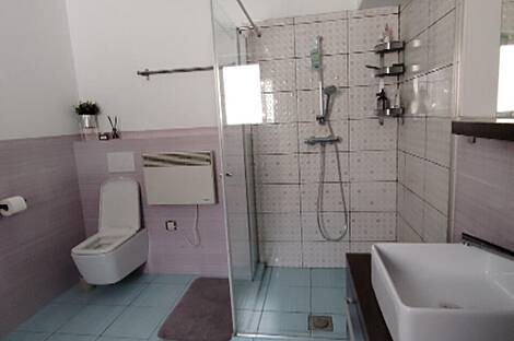 Дом, расположенный в Новом Брежнице: 4