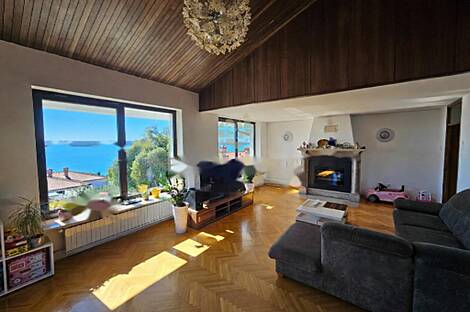 Здание, Порторож: 9