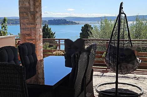 Здание, Порторож: 16