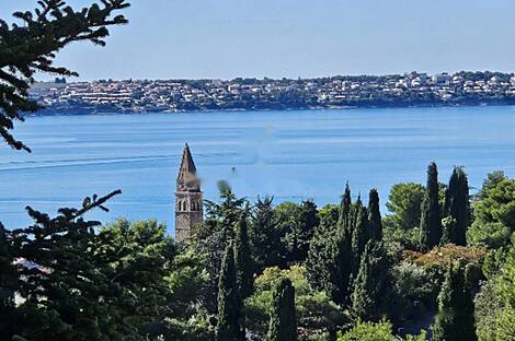 Здание, Порторож: 24