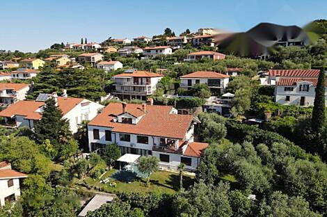 Здание, Порторож: 28