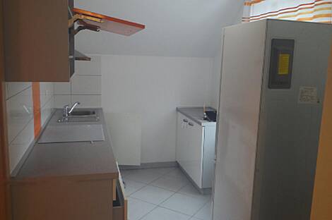 Дом в местечке Вича Козарье: 10