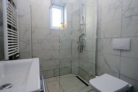 Жилище, Блед.: 6