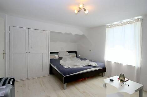 Жилище, Блед.: 15