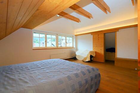 Дом, с которого открывается вид на Бледский замок: 17