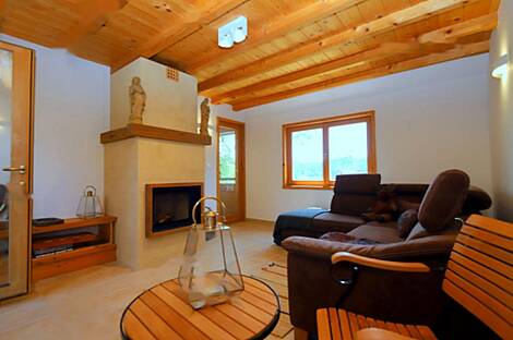 Дом, с которого открывается вид на Бледский замок: 19