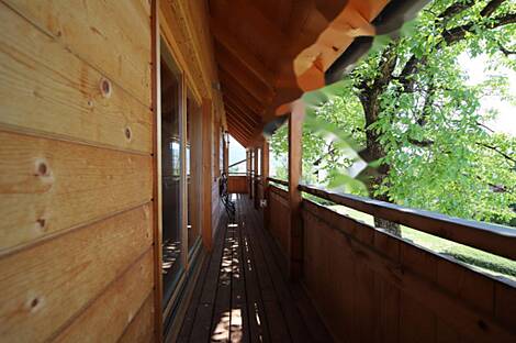 Дом, с которого открывается вид на Бледский замок: 21