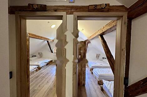 Кропский дом: 23