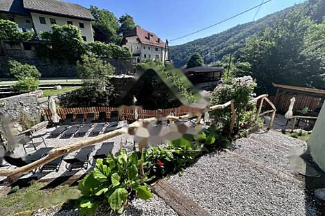 Кропский дом: 28