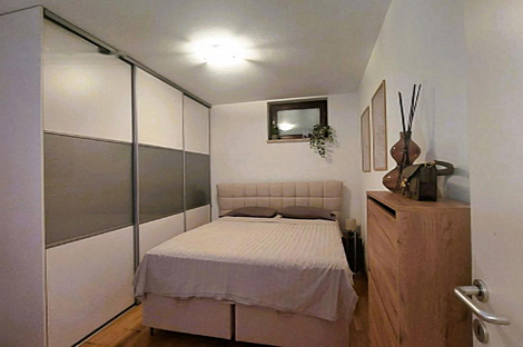 Сеча, дом: 12