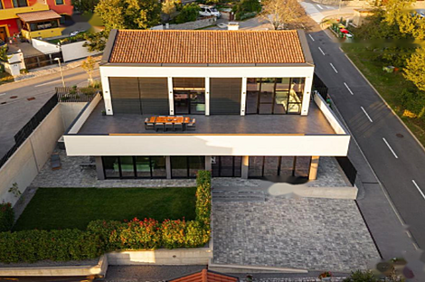 Дом Сежана в два этажа: 3