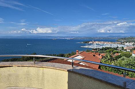 Дом, Изола, Бельведер: 2