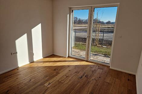 Дом, состоящий из 3 комнат, расположен в Черна-Вас.: 3