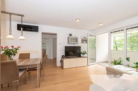 Многокомнатный дом в Врховцах: 1