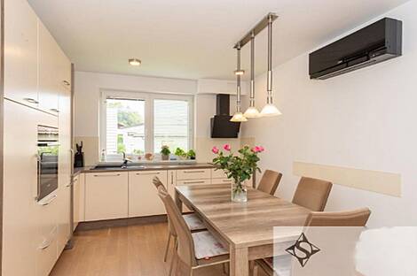 Многокомнатный дом в Врховцах: 4