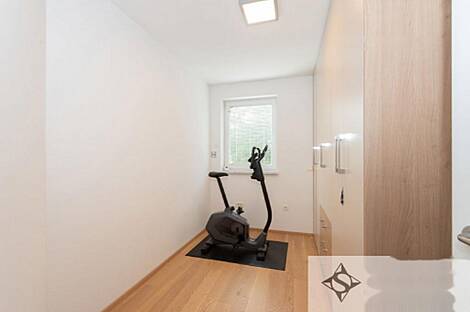 Многокомнатный дом в Врховцах: 13