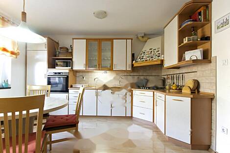 Новая Шишка, квартира с 4 комнатами: 1