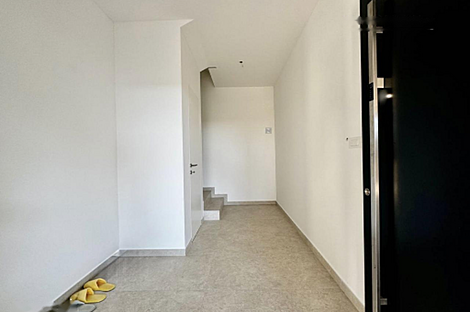 Трёхкомнатная квартира в Новы Чрнуче: 14