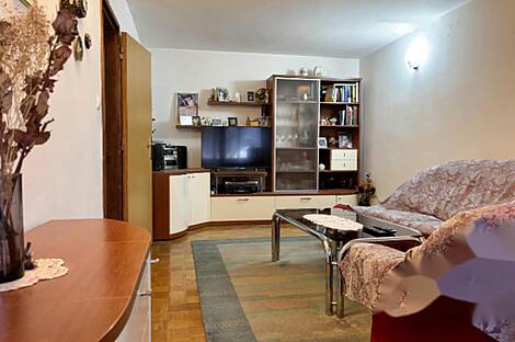 Квартира с тремя комнатами в районе Шишки.: 1