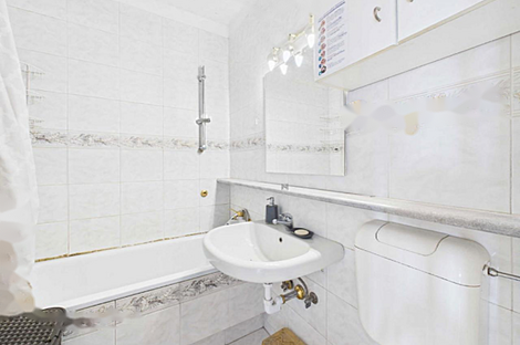 Трёхкомнатная квартира в Бежиграде: 18