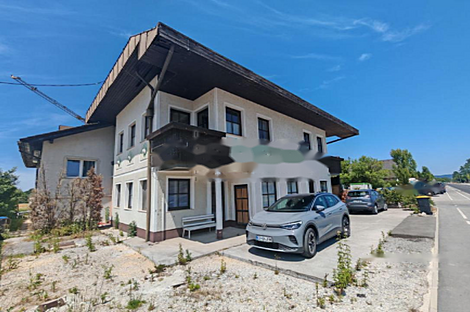 Квартира с четырьмя комнатами: 1