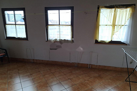 Квартира с четырьмя комнатами: 21