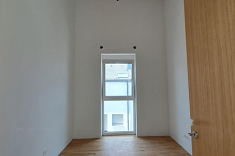 Квартира с четырьмя комнатами, расположенная на улице Ежица.: 14