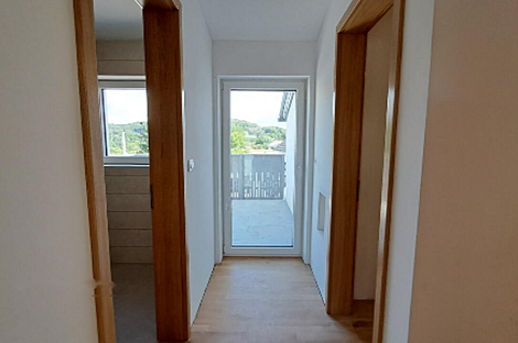 Квартира с четырьмя комнатами, расположенная на улице Ежица.: 17