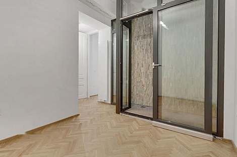 4-комнатная квартира в центре: 23