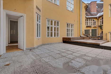 4-комнатная квартира в центре: 25