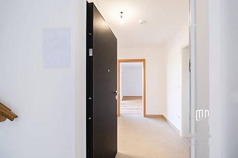 Квартира с двумя комнатами в районе Безиград.: 4