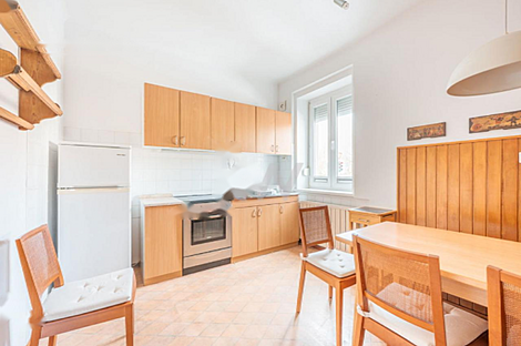 Квартира с тремя комнатами в Шишке: 8