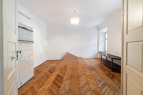 Апартаменты с четырьмя комнатами в центральном районе: 6