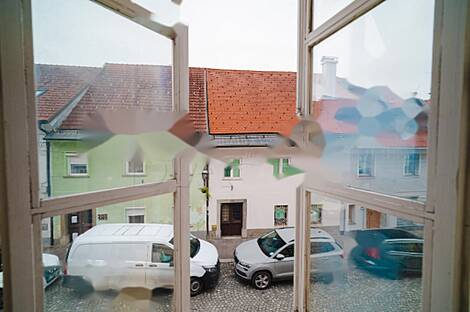 Апартаменты с четырьмя комнатами в центральном районе: 17